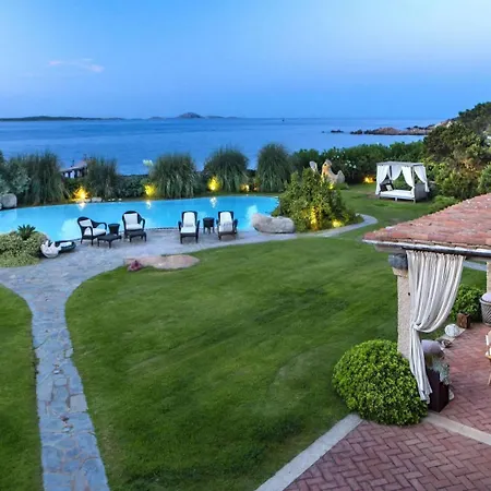 Exclusive 7Br Waterfront Villa With Private Beach - Pier In Porto Rotondo Villa *