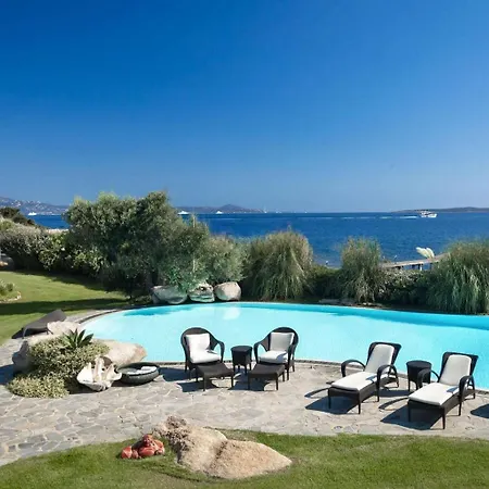 Exclusive 7Br Waterfront Villa With Private Beach - Pier In Porto Rotondo