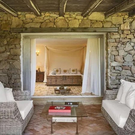 Exclusive 7Br Waterfront Villa With Private Beach - Pier In Porto Rotondo