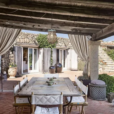 Exclusive 7Br Waterfront Villa With Private Beach - Pier In Porto Rotondo *